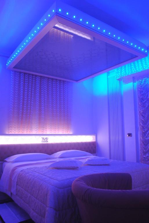 מרינה די מסה Hotel Matilde מראה חיצוני תמונה