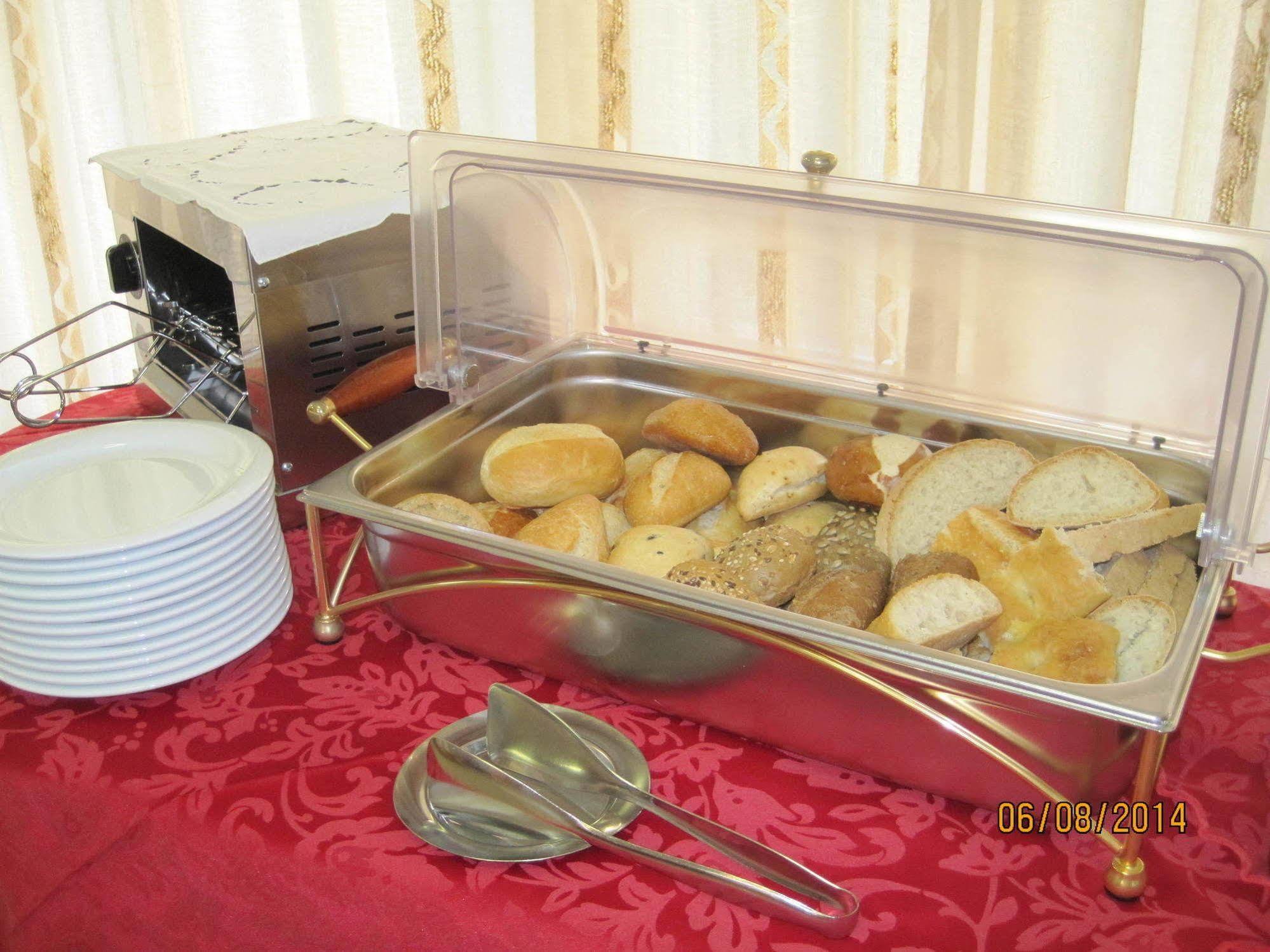 מרינה די מסה Hotel Matilde מראה חיצוני תמונה